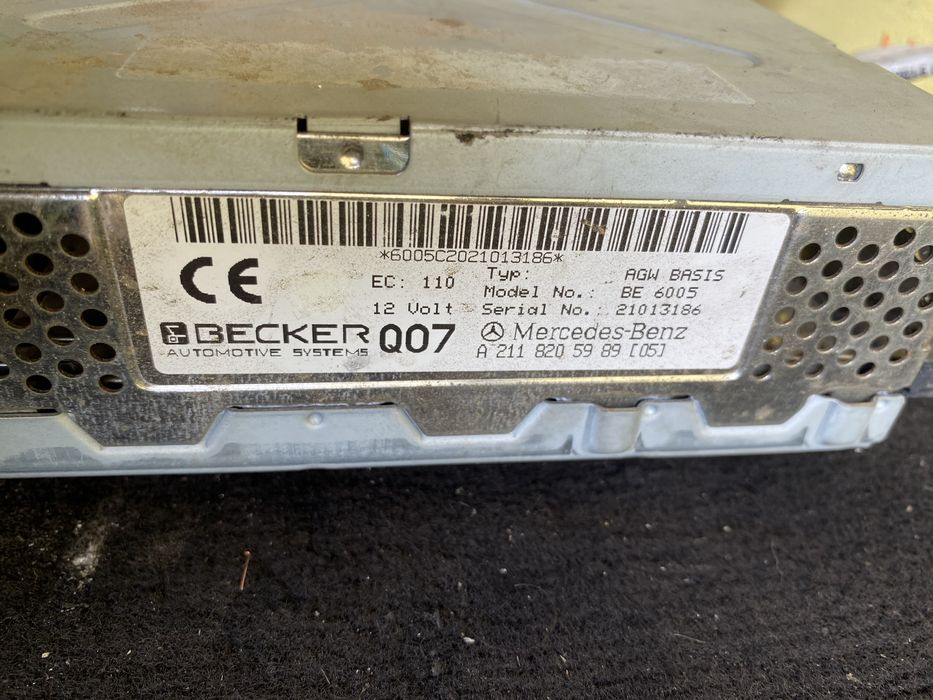 Ampificator Mercedes E W211 Pret 300 lei