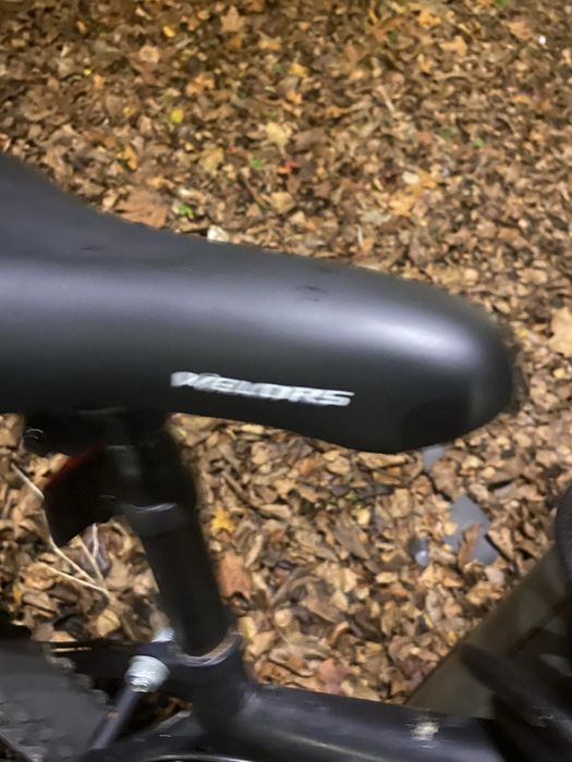 Bicicleta velors aproape ca noua