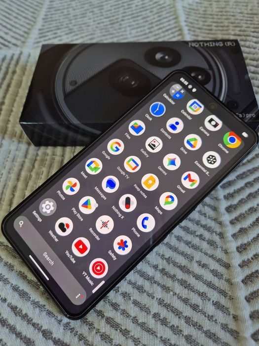 Продавам Nothing phone 3 a pro