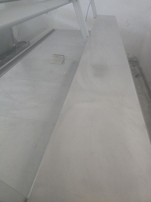 Vitrina frigorifica mezeluri