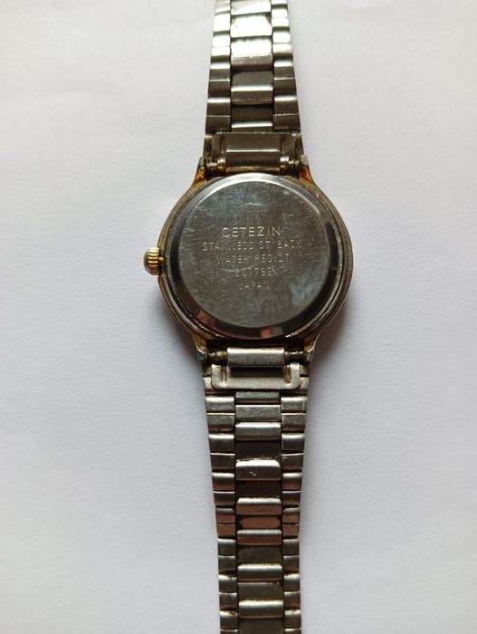 Oferta ceas vintage damă anii 90 CETEZIN