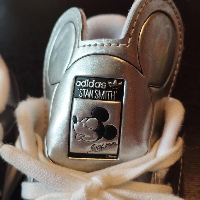 Маратонки за момиче Adidas Stan Smith