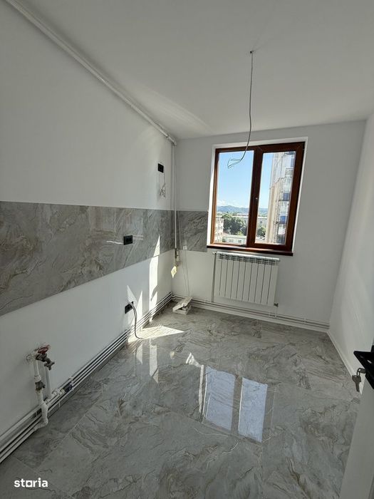 Apartament 3 camere renovat ca la carte zona OMV Campina