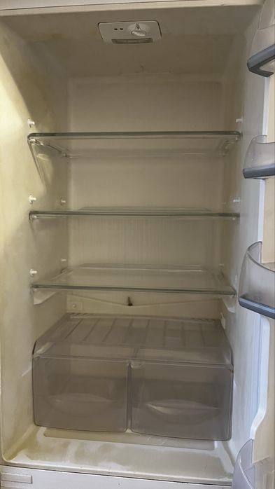 Продам холодник Бирюса ARDO