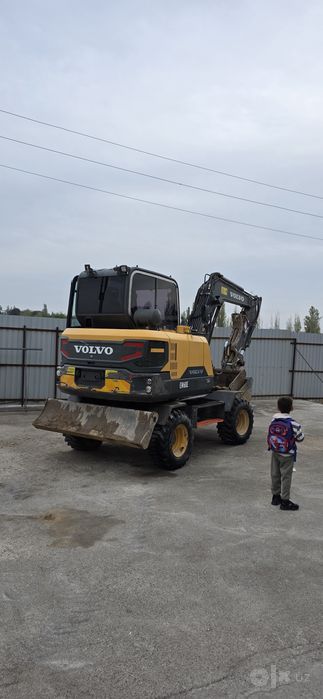 Volvo 60 sotiladi