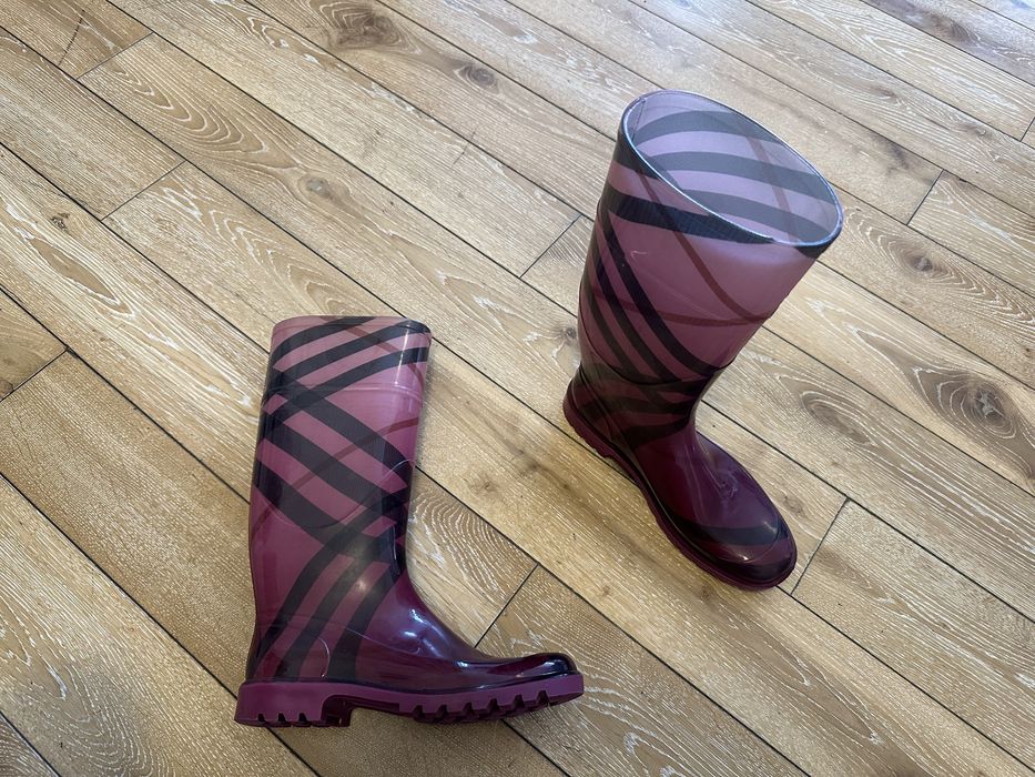 Cizme guma BURBERRY mar. 39 !