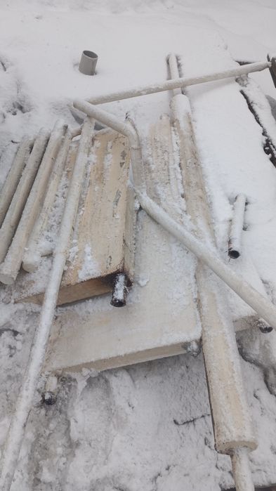 Продам регистры и баки отопления