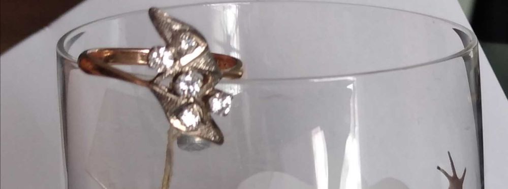 Кольцо с бриллиантами