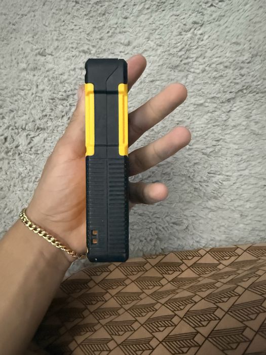 vand debimetruDeWalt