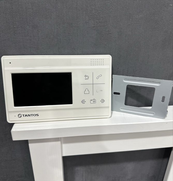 TANTOS видеодомофон