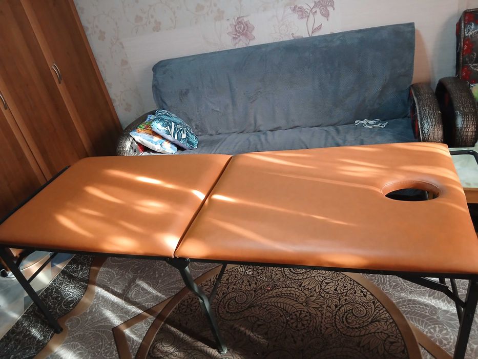 Кушетка для массажа