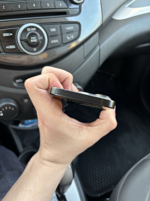 Iphone 15 Pro dual sim