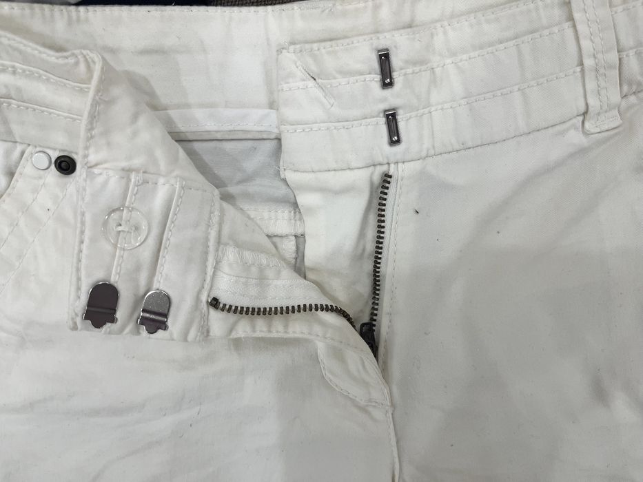 Белые шорты