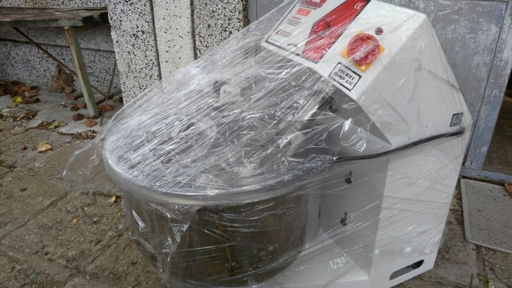 Тестобъркачка,Тестомесачки тип вилични,Тестомесачка,НОВИ