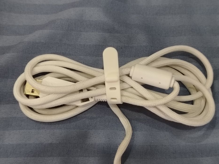 Продам игровую мышь