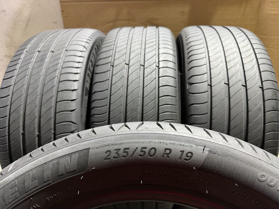Anvelope 235 50 19