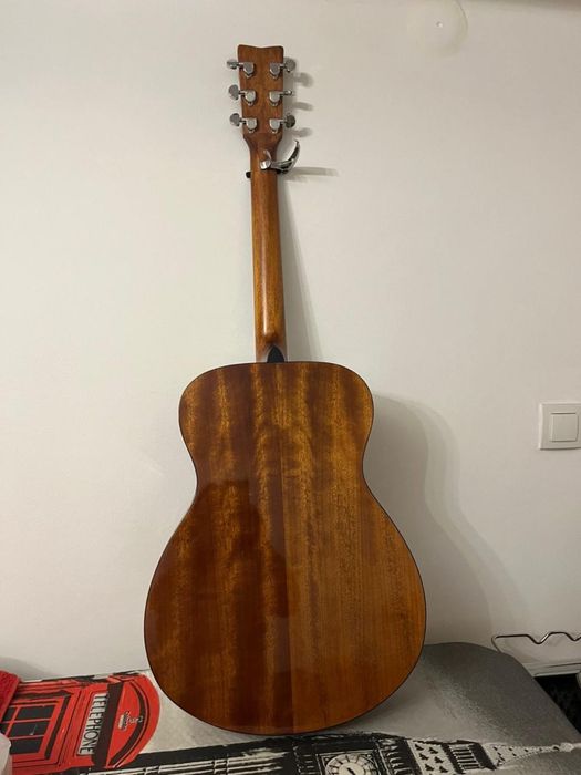 Гитара Yamaha с чехлом
