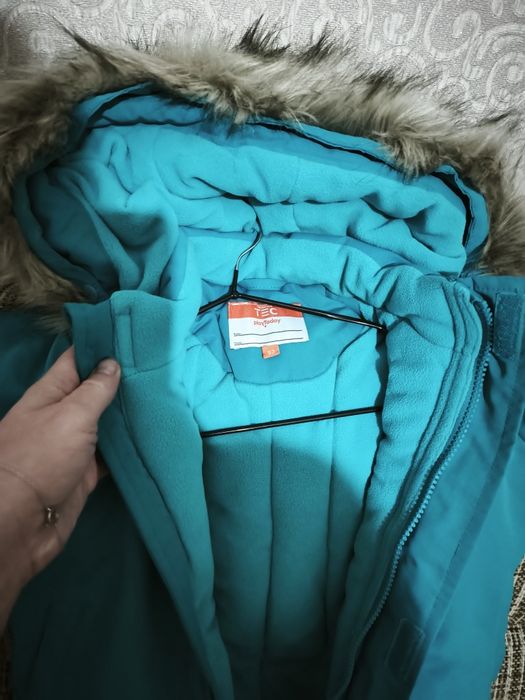 продам новый комбинезон 92/100