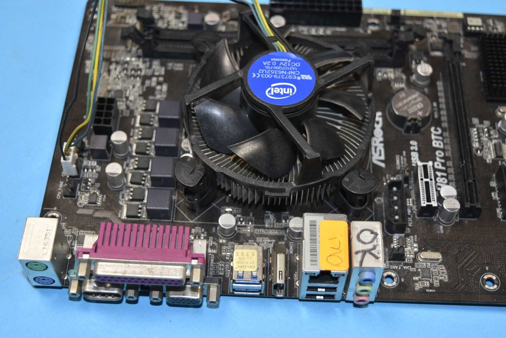 Asrock H81 Pro BTC + CPU Xeon E3-1231 V3 1150 socket - I7 analog 4770