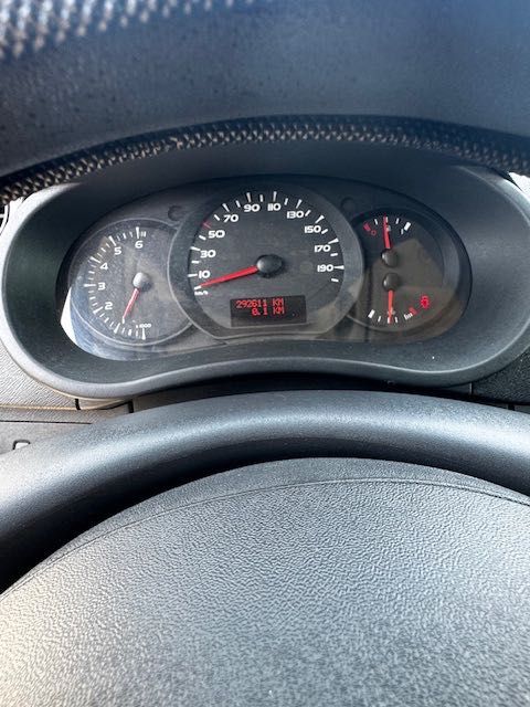 Renault Kangoo - unic proprietar , istoric service