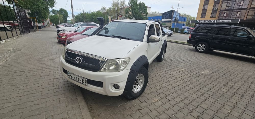 Продам тойота хайлюкс