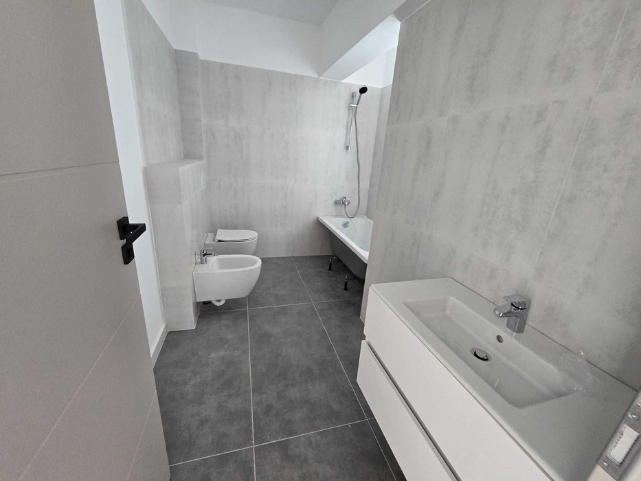 De vanzare Apartament 3 camere - Finisat la Cheie - Direct Dezvoltator - Calea Surii Mici