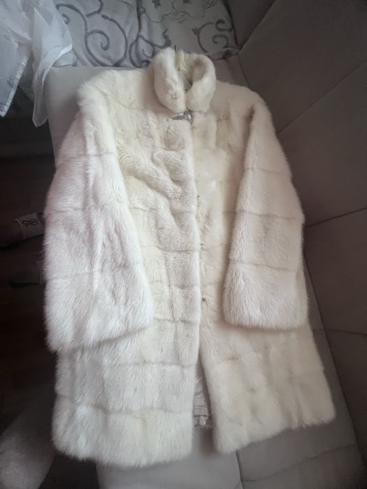 Шуба норка белая