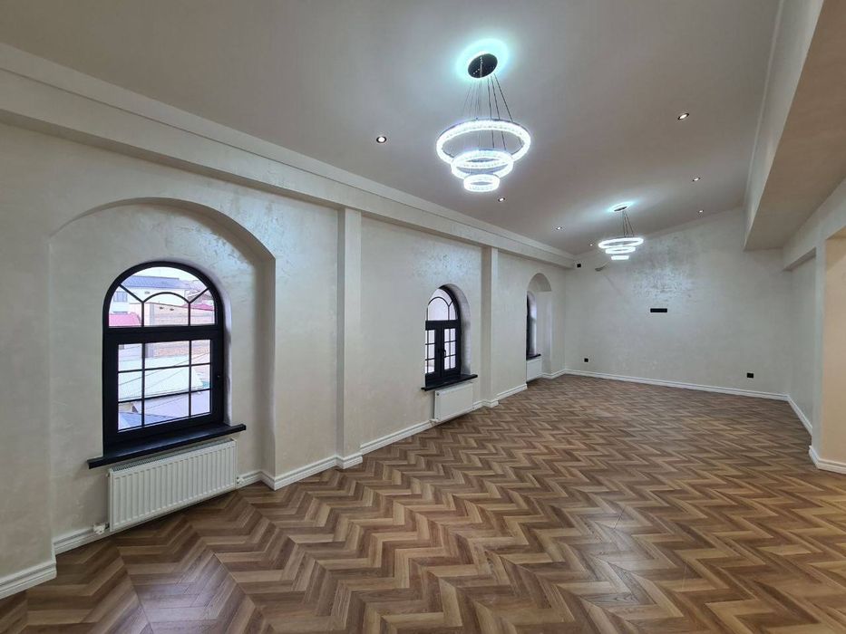 Продам евро дом Мирзо-Улугбекский Циалковская 2,4 соток 4 уровня 360м2