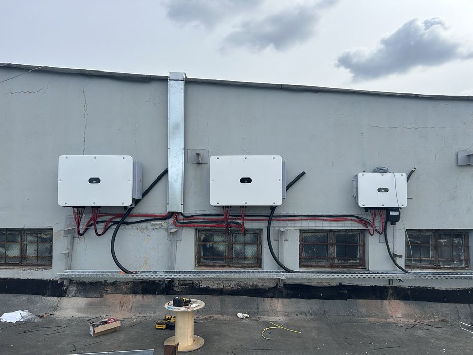 Instalez panouri solare