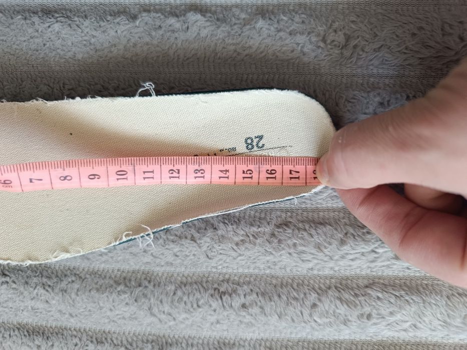 Детские кросовки 28 р