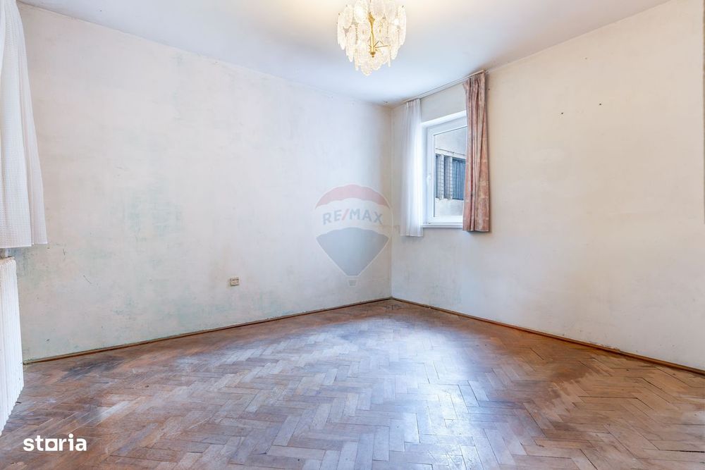 Apartament 3 camere,decomandat, renovabil.Str. Parâng nr.17|Comision 0