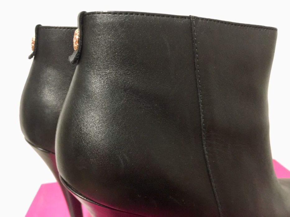 Стилни боти от естествена кожа