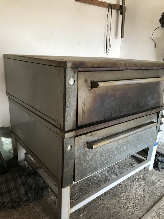 Жарочный шкаф  .