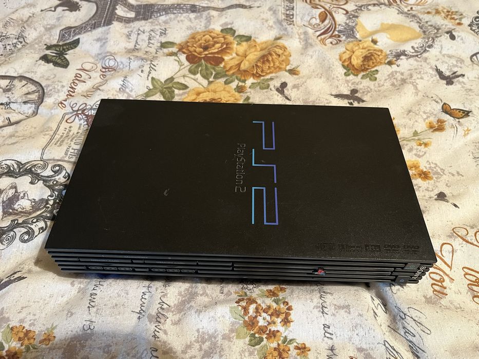 3 броя Playstation 2 за части или ремонт (PS2)