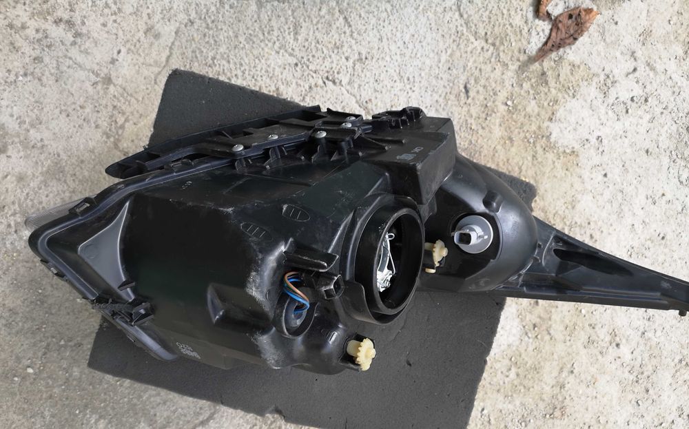 Оригинален фар Шевролет Круз  Chevrolet Cruze