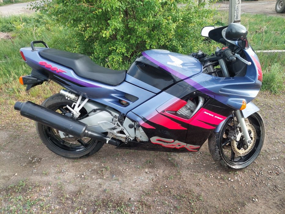 Мотоцикл Хонда CBR 600