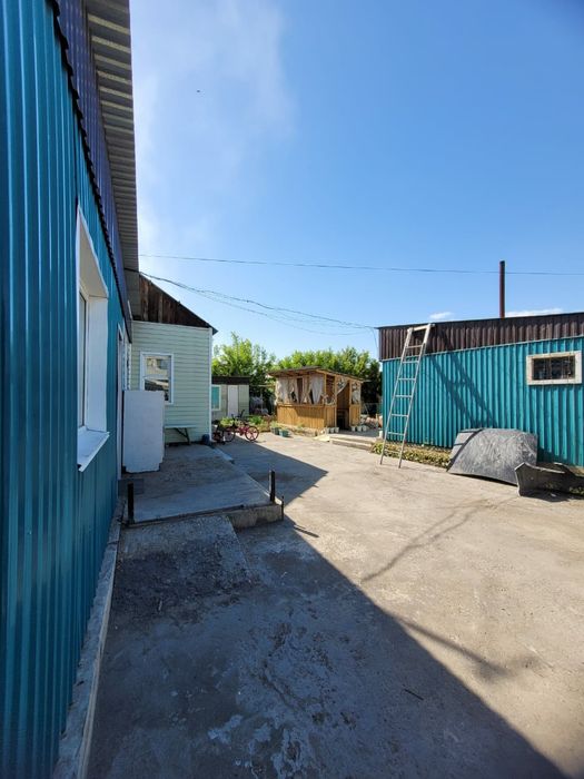 Продам 5 комнатный дом. Район 14 микрорайон!