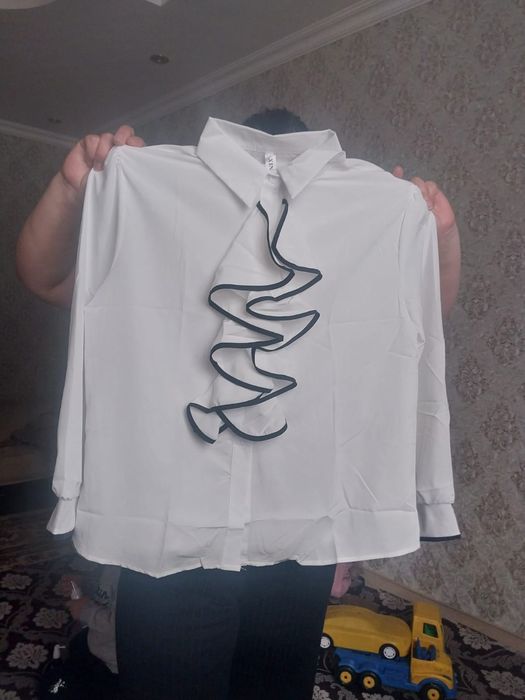 Женская кофта 56 размер новый