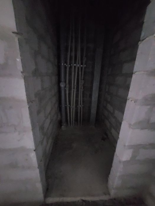 Продается 5 ком кв, 18 мкр,