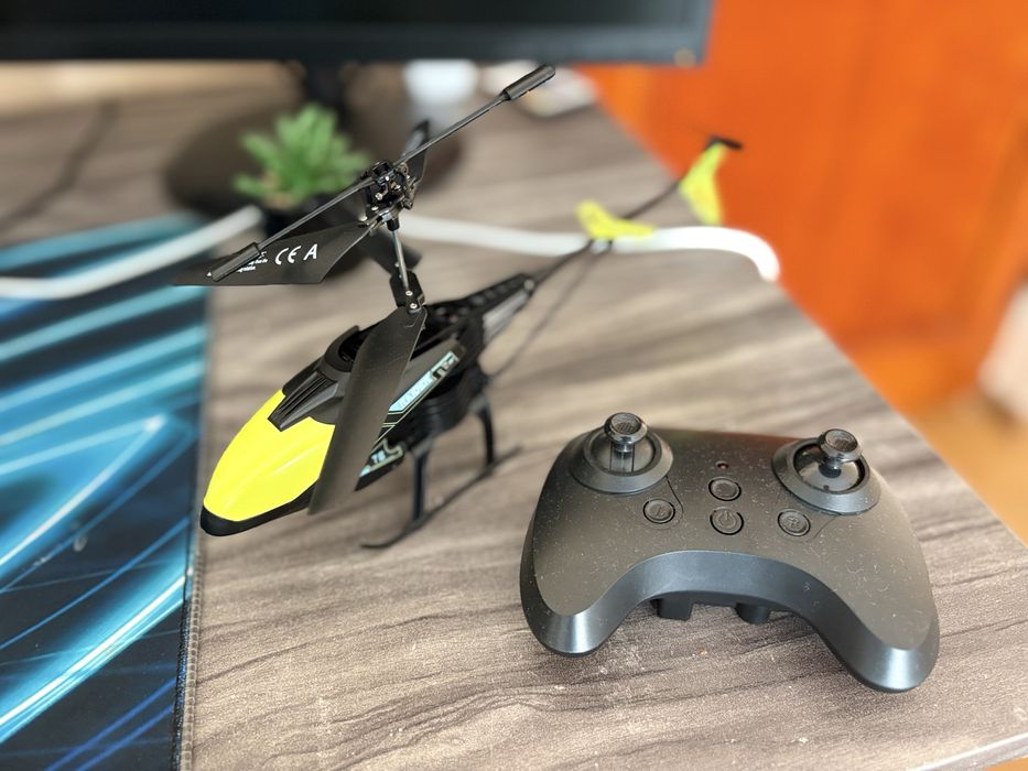 vand elicopter cu telecomanda