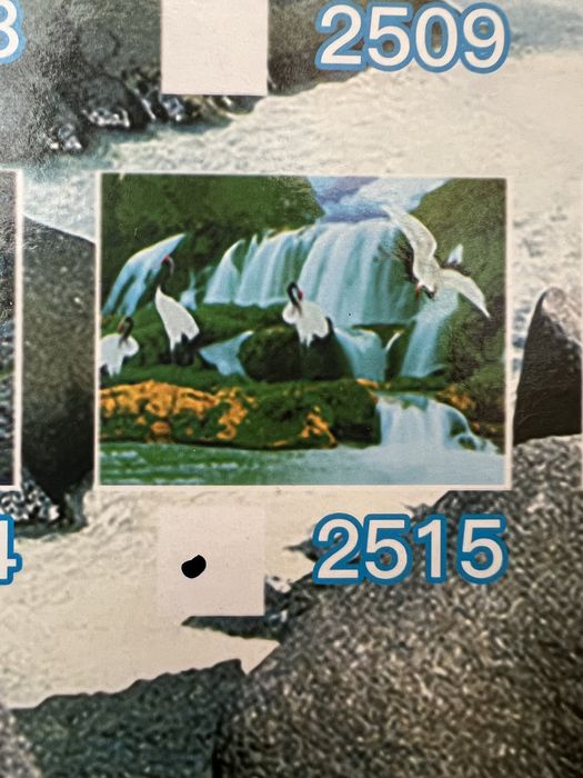 Часовник със светеща картинка, звуци от природата и аналогов часовник.