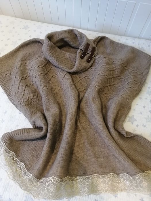 Pulover Massimo dutti