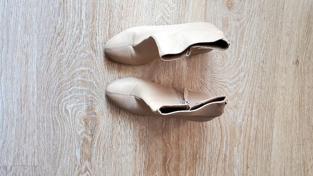 Италиански черни боти, DKNYбежови,Габина омбре цвят и летен ботуш