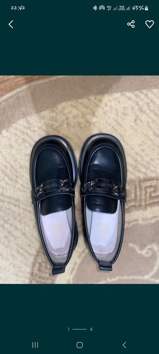 Продам лоферы 33 размер срочно