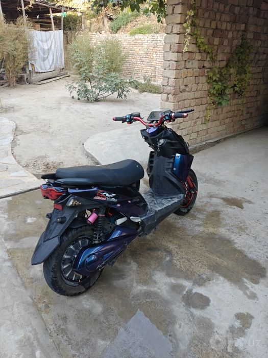 Электро мопед Redline 2000w