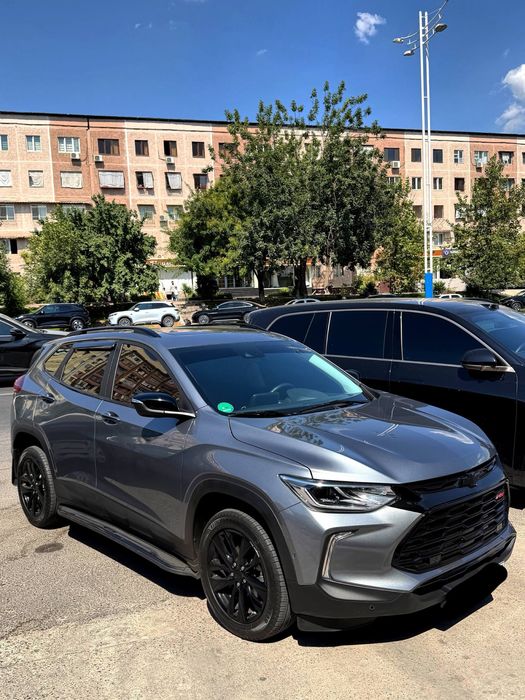 Tracker 2 Premier + navarot