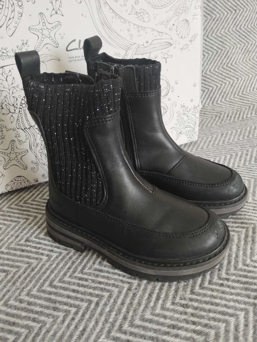 Clarks ботуши естествена кожа номер 24