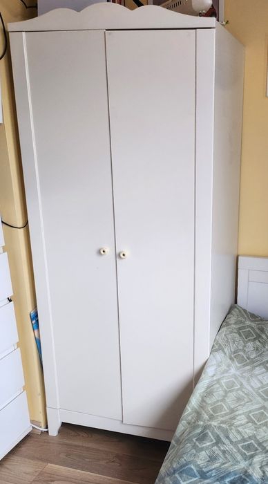 Гардероб за детска стая