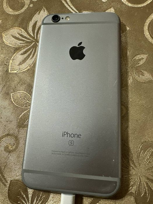 Срочно продаётся айфон 6 s 64GB идеально состояние