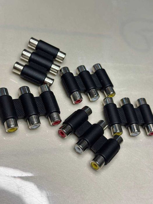 Никелированный переходник 3 RCA  до 3 RCA